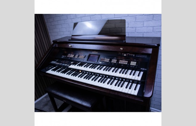Roland AT80SL Organ, Used, SALE PRICE BARGAIN (SN:GENUOR) - Image 3